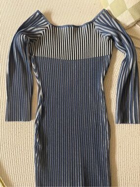 PrettyLittleThing Navy and Cream Ribbed Maxi Dress